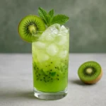 🥝 Kiwi Tonic: el cóctel verde, fresco y moderno que querrás repetir