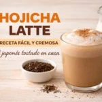 Hojicha latte: receta fácil y cremosa (té japonés tostado en casa)
